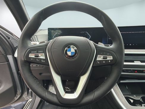 Used 2024 BMW X5 xDrive40i w/ Premium Package AWD/4WD image 17