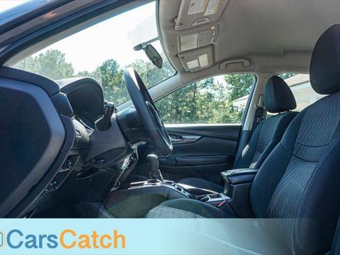 Used 2018 Nissan Rogue S image 18