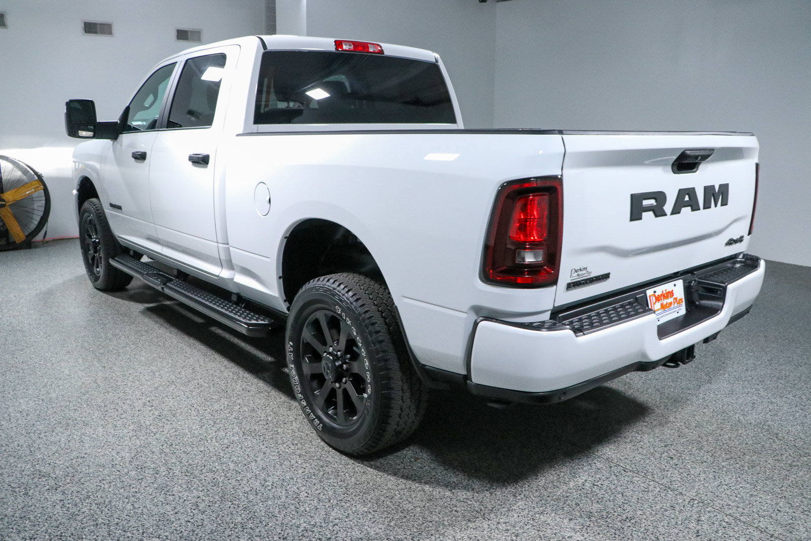 Used 2026 RAM 2500 Big Horn AWD/4WD image 9