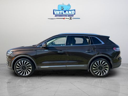 Used 2019 Lincoln Nautilus Black Label AWD/4WD image 2