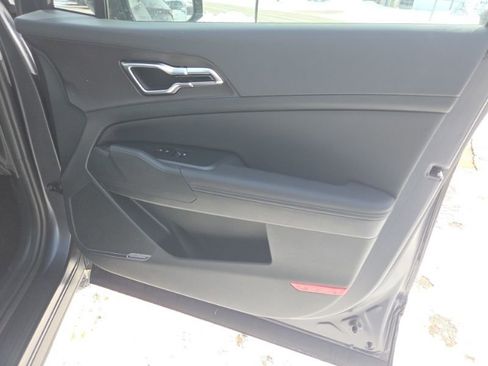 New 2026 Kia Sportage SX image 13