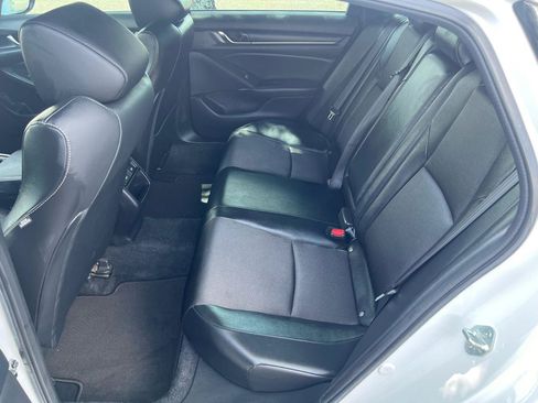 Used 2022 Honda Accord Sport image 17