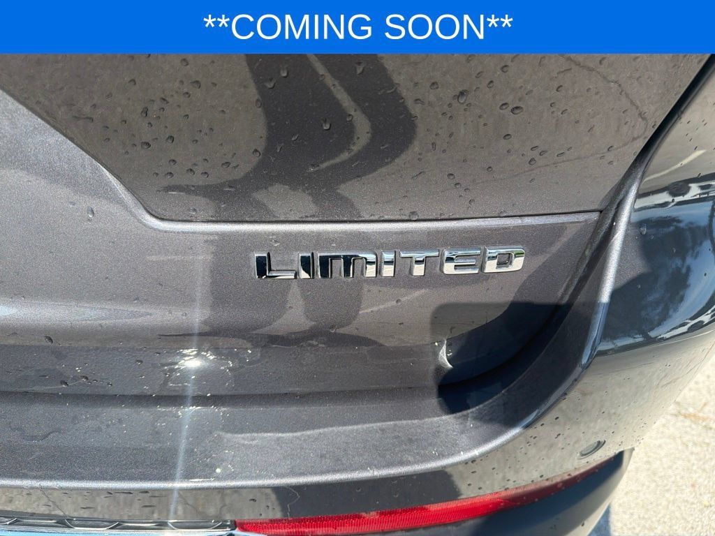 Used 2022 Jeep Grand Cherokee L Limited w/ Trailer Tow Group (B) AWD/4WD image 18