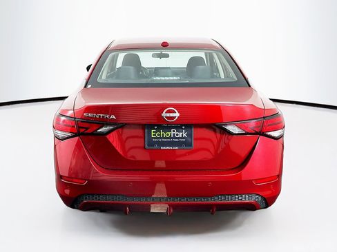 Used 2025 Nissan Sentra SV FWD image 7
