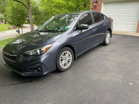 Used 2017 Subaru Impreza 2.0i Premium w/ Popular Package #5 AWD/4WD image 6