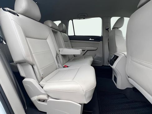 Used 2021 Volkswagen Atlas SE FWD image 31