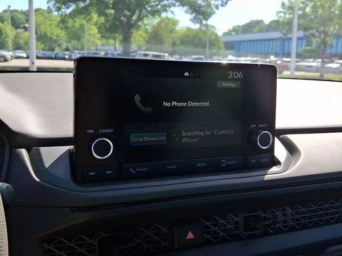 Used 2024 Honda Accord LX image 19