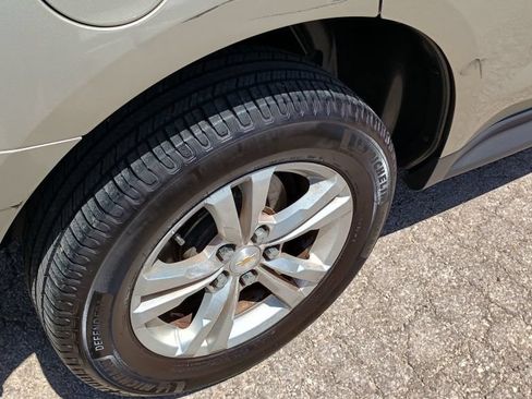 Used 2016 Chevrolet Equinox LS FWD image 27