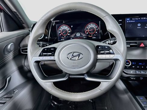 Used 2021 Hyundai Elantra SEL w/ Convenience Package FWD image 22