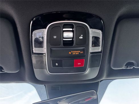 Used 2024 Hyundai Santa Cruz Night image 20