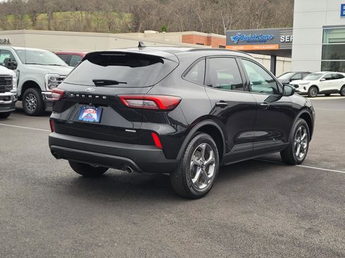 Used 2025 Ford Escape ST-Line image 5