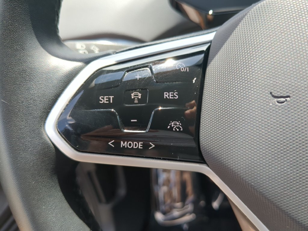 Certified 2023 Volkswagen ID.4 S RWD image 29