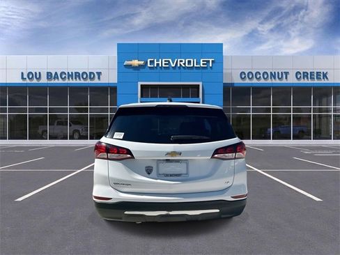 Used 2023 Chevrolet Equinox LT image 7