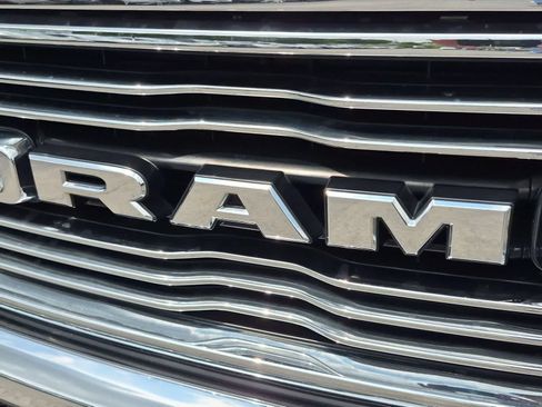 Used 2020 RAM 1500 Laramie AWD/4WD image 12
