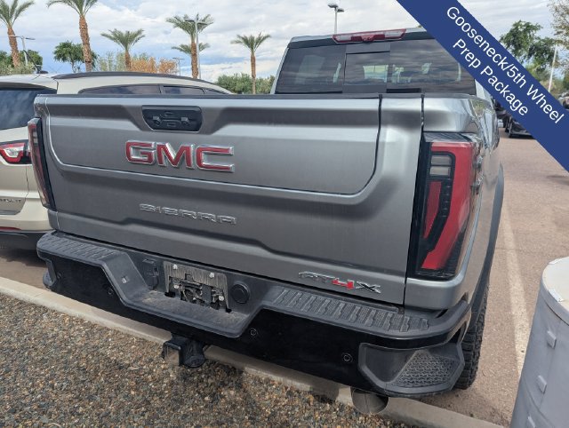 Used 2025 GMC Sierra 2500 AT4X AWD/4WD image 7