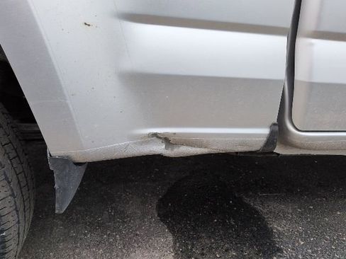 Used 2015 Chevrolet Colorado LT w/ LT Convenience Package image 12