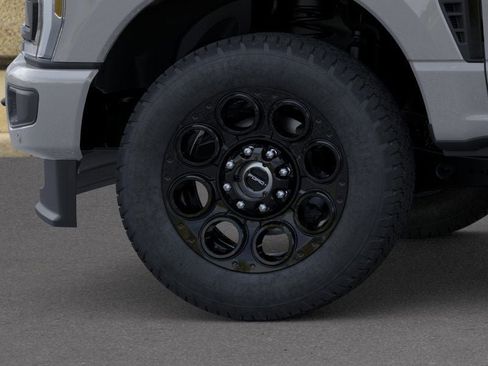 New 2026 Ford F250 Lariat w/ Black Appearance Package image 19