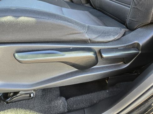 Used 2019 Honda CR-V LX image 20