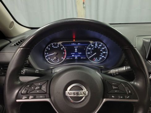 Used 2021 Nissan Sentra SV image 14