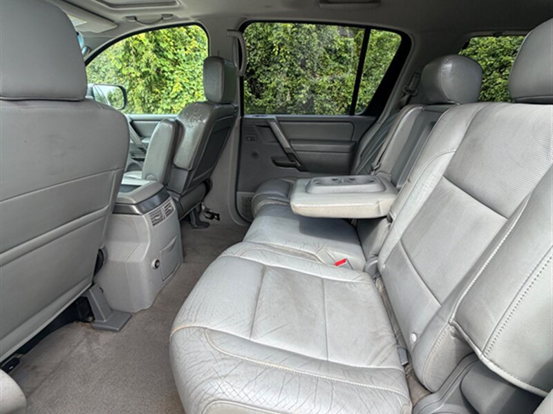 Used 2004 Nissan Armada LE w/ (DVD) Technology Pkg (LE) AWD/4WD image 20