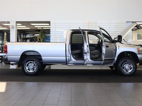 Used 2007 Dodge Ram 2500 Truck SLT w/ Quad Cab Big Horn Value Group AWD/4WD image 11