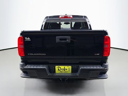 Used 2021 Chevrolet Colorado Z71 AWD/4WD image 7