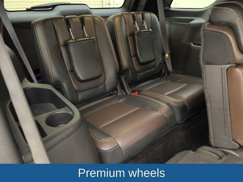 Used 2015 Ford Explorer Sport w/ Equipment Group 401A AWD/4WD image 16