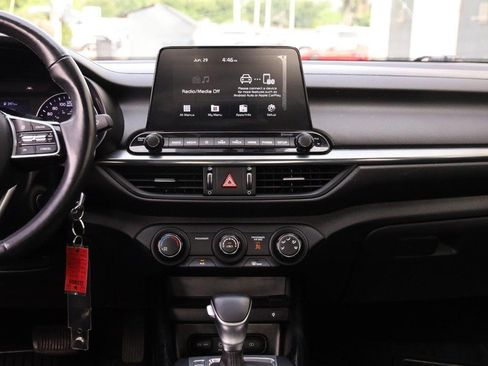 Used 2021 Kia Forte EX FWD image 25