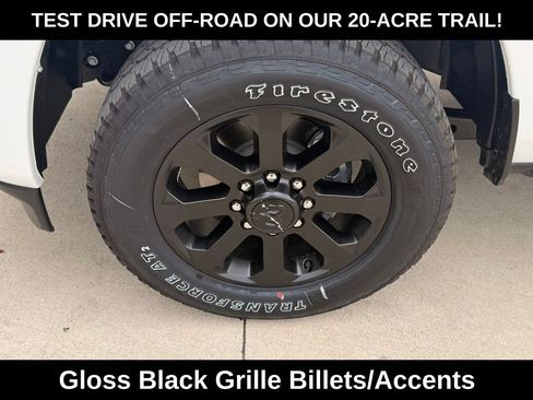 New 2026 RAM 2500 Laramie AWD/4WD image 36