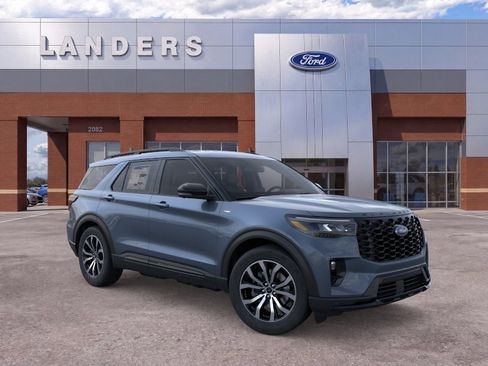 New 2026 Ford Explorer ST-Line w/ Premium Package RWD image 7