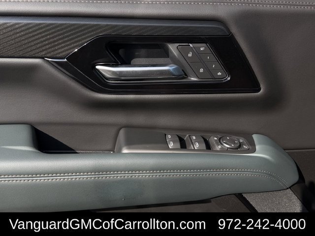 New 2027 GMC Yukon AT4 w/ AT4 Premium Package AWD/4WD image 29