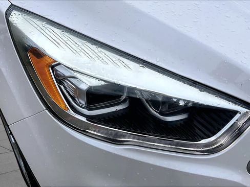 Used 2018 Ford Escape Titanium FWD image 27