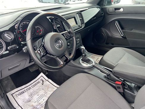 Used 2019 Volkswagen Beetle 2.0T SE FWD image 15