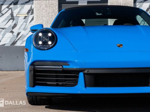 Used 2022 Porsche 911 Turbo image 4