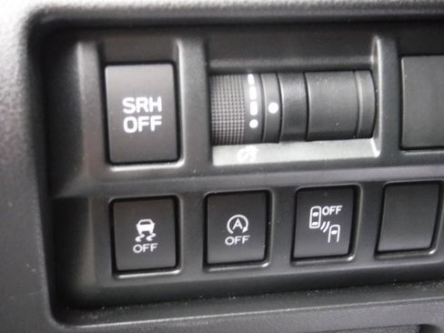 Used 2021 Subaru Crosstrek 2.5i Limited w/ Moonroof Package 2 image 15