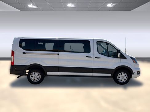Used 2024 Ford Transit 350 XLT RWD image 7