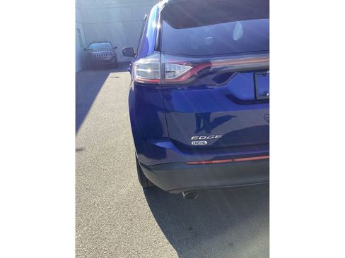 Used 2015 Ford Edge SE FWD image 29
