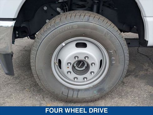 New 2024 Ford F350 XL w/ XL Chrome Package AWD/4WD image 9