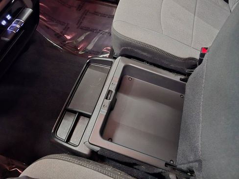 Used 2024 RAM 3500 Big Horn image 32