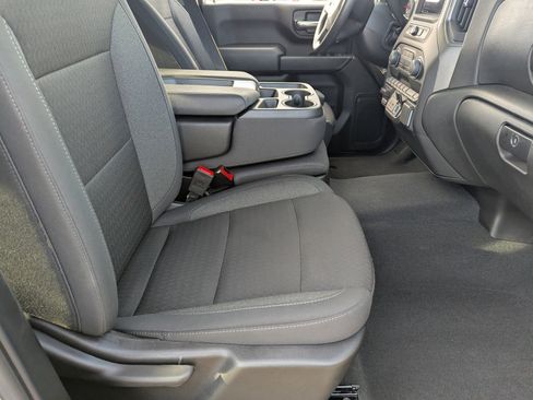 Certified 2025 Chevrolet Silverado 2500 Custom w/ Custom Value Package image 12