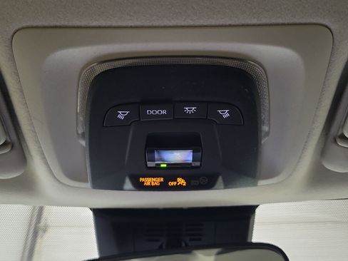 Used 2023 Toyota Corolla LE FWD image 35