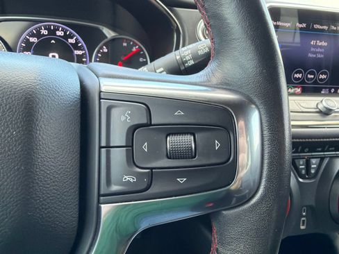 Used 2019 Chevrolet Blazer RS FWD image 23