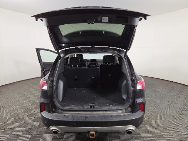 Used 2020 Ford Escape Titanium AWD/4WD image 27