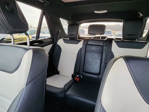 Used 2018 Mercedes-Benz GLE 350 w/ Parking Assist Package image 27