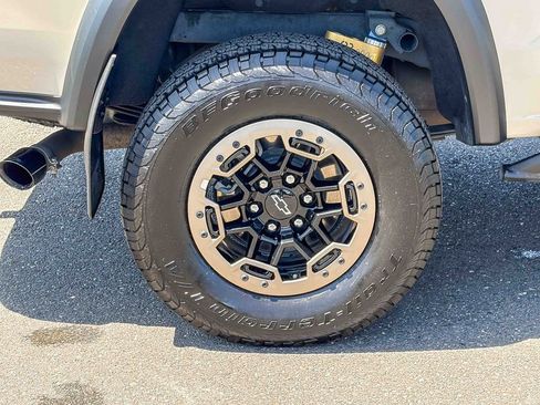 Used 2023 Chevrolet Colorado ZR2 w/ Desert Boss Special Edition AWD/4WD image 17