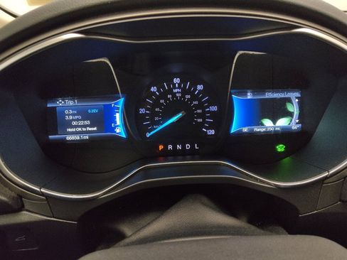 Used 2018 Ford Fusion S FWD image 23