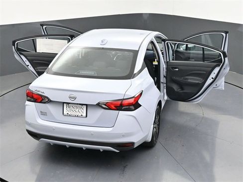 New 2025 Nissan Versa SV w/ Trunk Package image 44