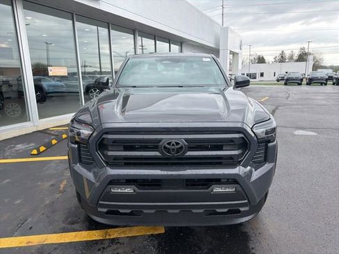 New 2026 Toyota Tacoma SR5 AWD/4WD image 12