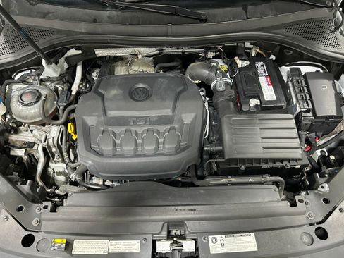 Used 2019 Volkswagen Tiguan SE image 18