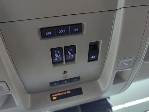 Used 2017 GMC Sierra 1500 Denali AWD/4WD image 23